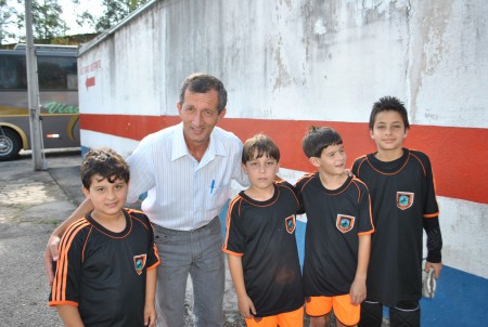 Crianças com Presidente Dado